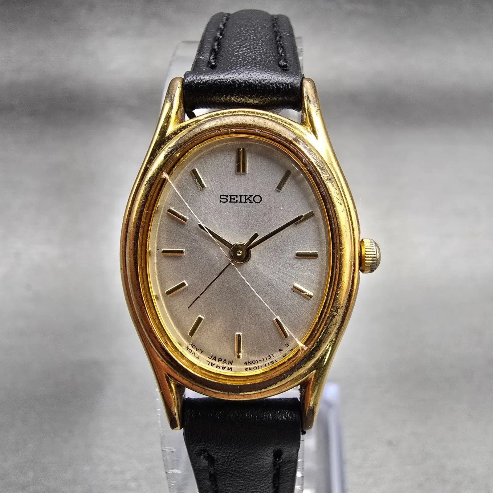 Seiko Watch Women 20mm Silver Dial Gold Tone Oval 4N01-5060 New Battery VTG A0