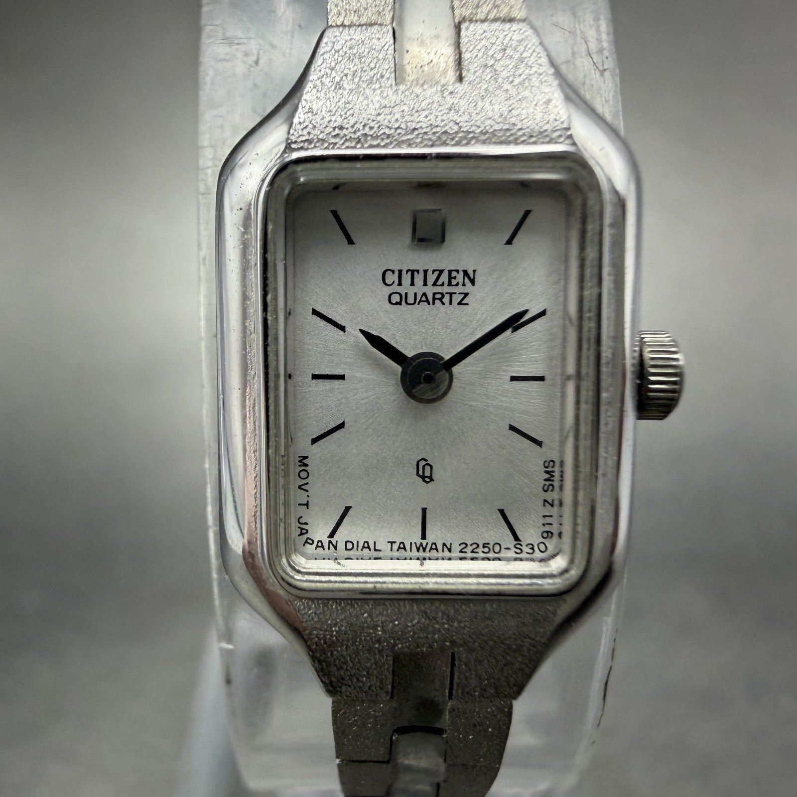 Citizen CQ Watch Women 13mm Silver Dial Silver Tone Rectangle New Battery NHJDS1