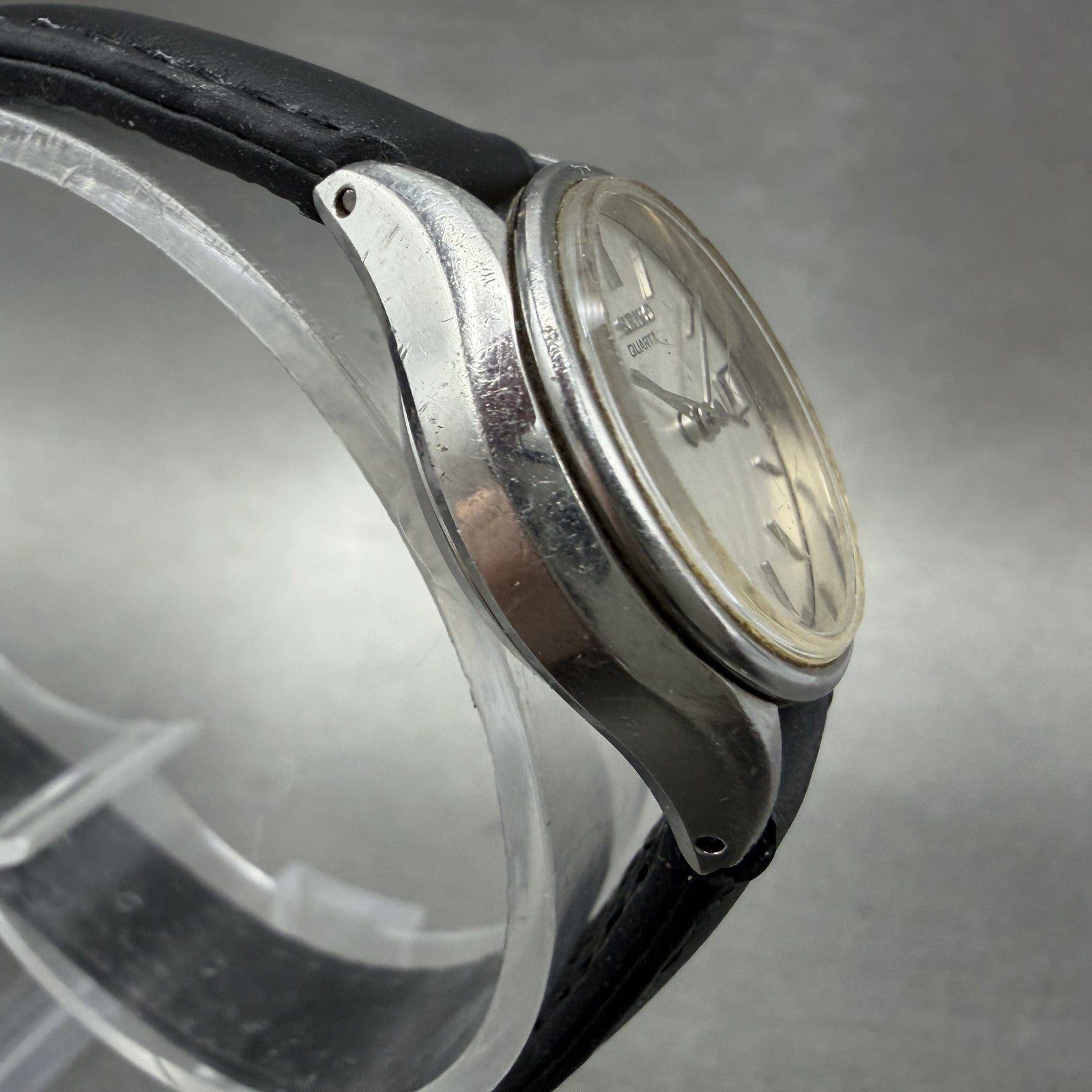 Seiko Watch Women 25mm Silver Dial Silver Tone Date Round 43250030 New Battery3