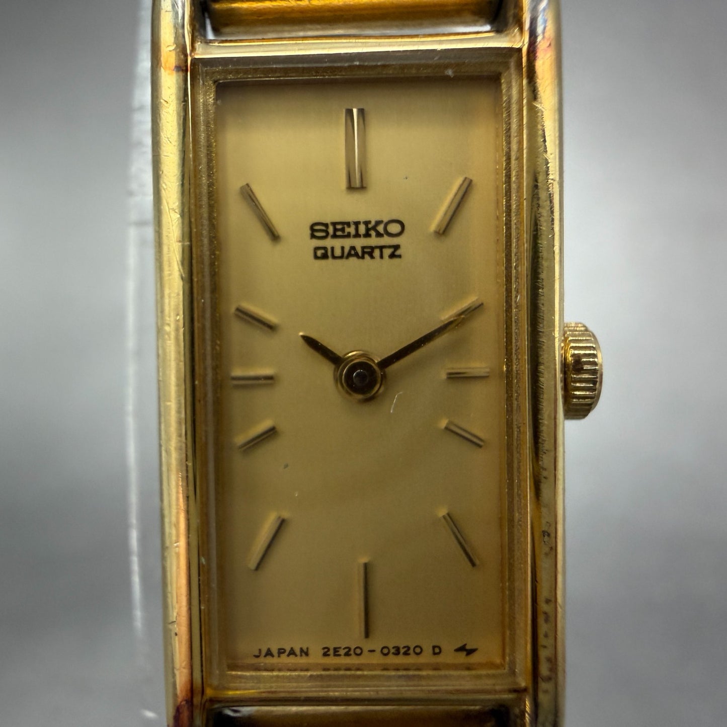 Seiko Tank Watch Women 12mm Champagne Dial Gold Tone 2E20-5239 New Battery H7641