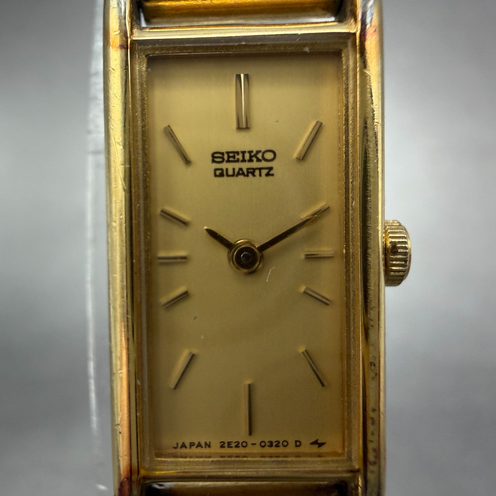 Seiko Tank Watch Women 12mm Champagne Dial Gold Tone 2E20-5239 New Battery H7641