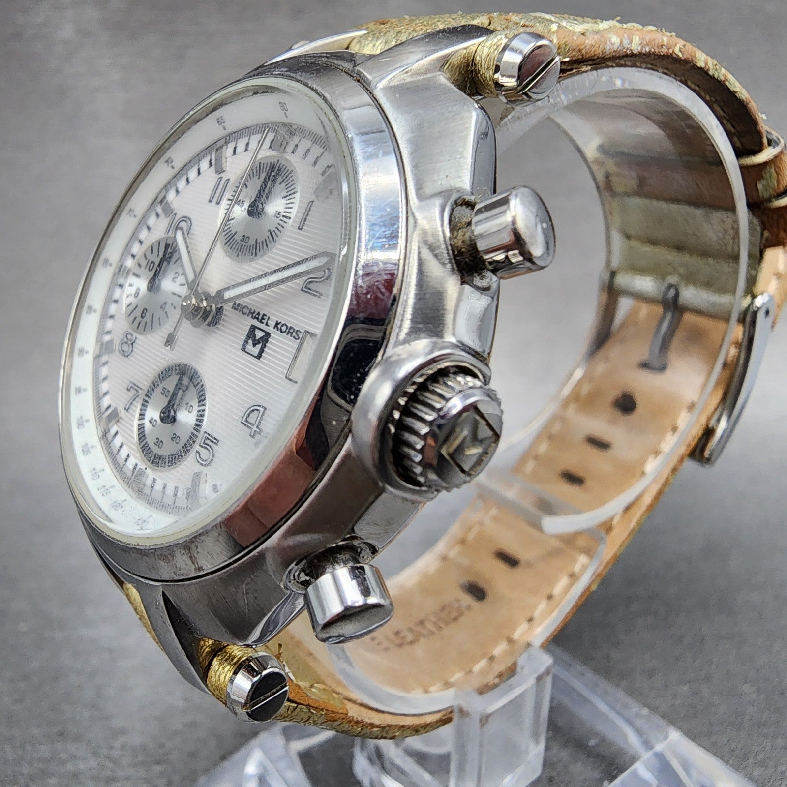 Michael Kors Chronograph Watch Women 36mm White Dial Silver Tone date New Batt2