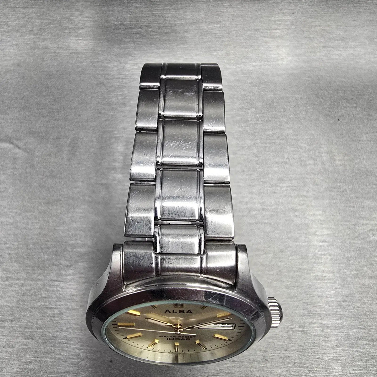 Seiko Alba Watch Men 38mm Champagne Dial Silver Tone Daydate 7N43-0BA0 New BattJ4