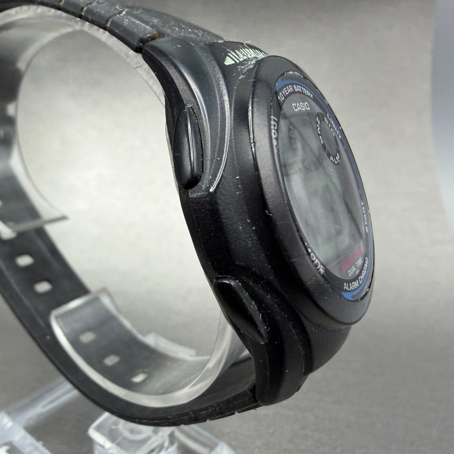 Casio F-200 Watch Men 40mm Digital Black Tone Alarm Chrono Round Works Dual Time3