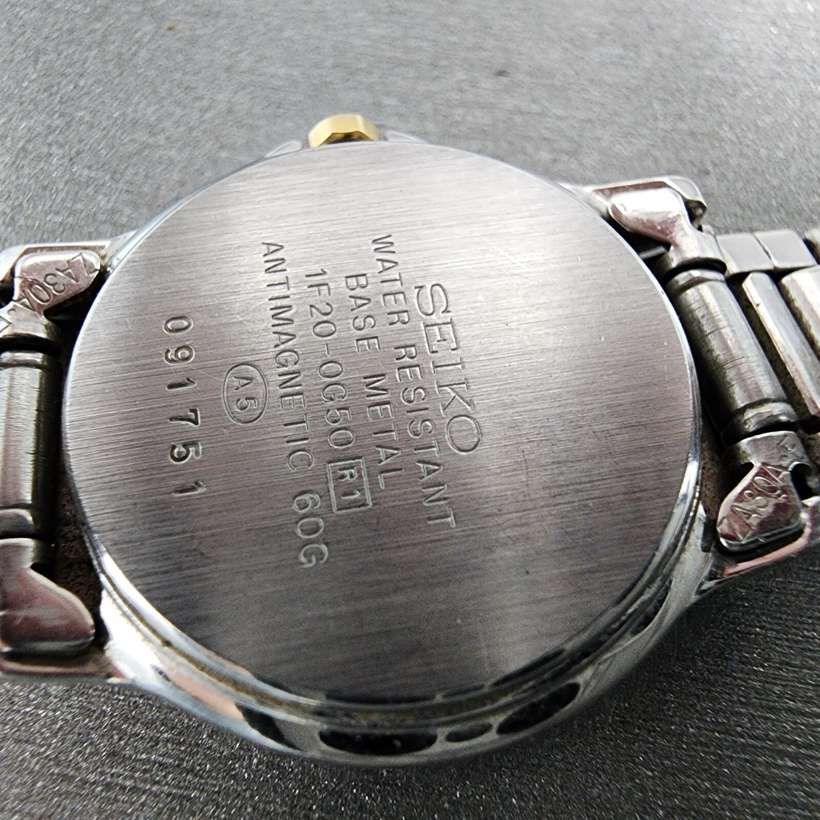 Seiko Creo Watch Women 24mm Cream Dial Two Tone Round 1F200G50 New Battery9