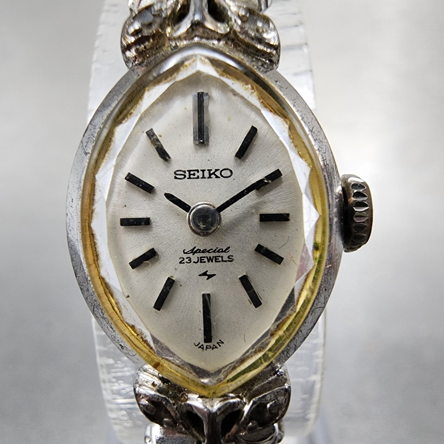 Seiko Special Watch Women 15mm White Dial Silver Tone Manual Wind 11407030 Runs1