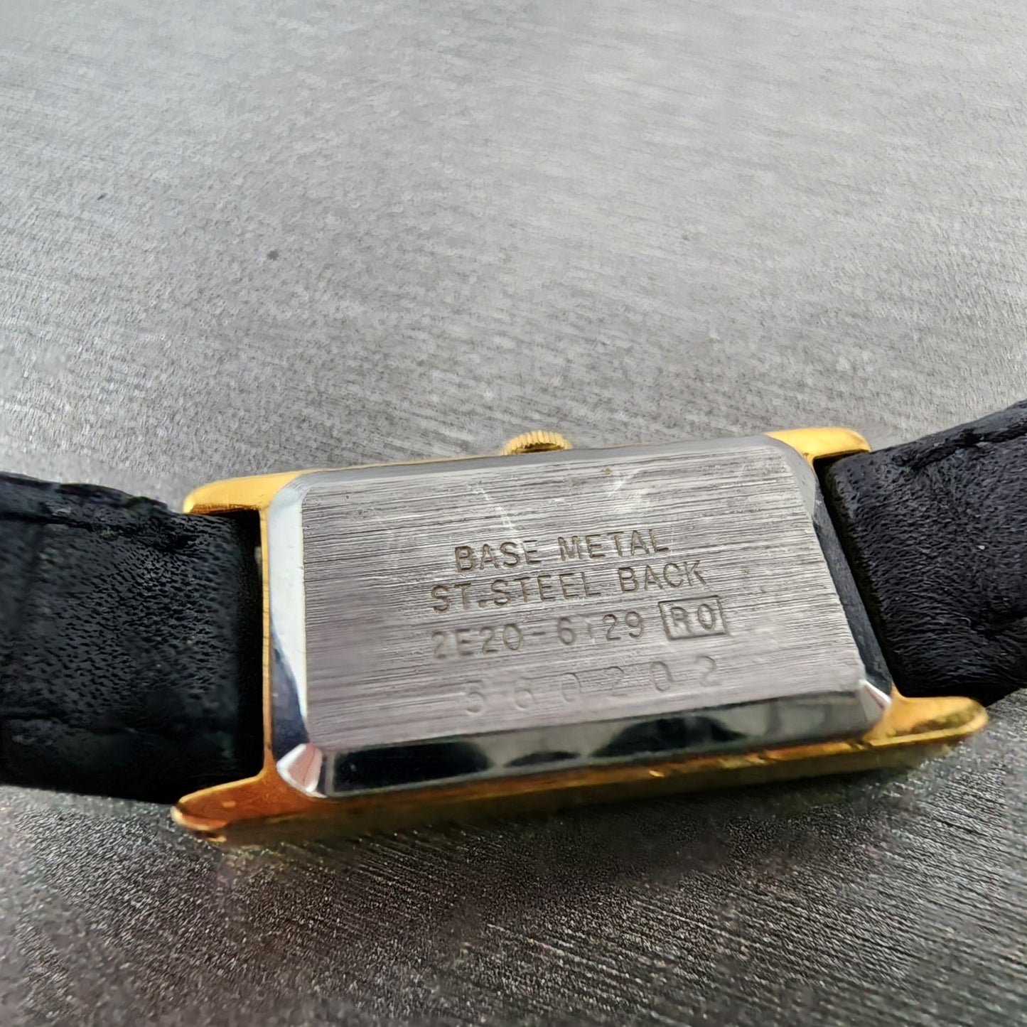 Seiko Tank Watch Women 13mm Black Dial Gold Tone Rectangle 2e206129 New Battery9