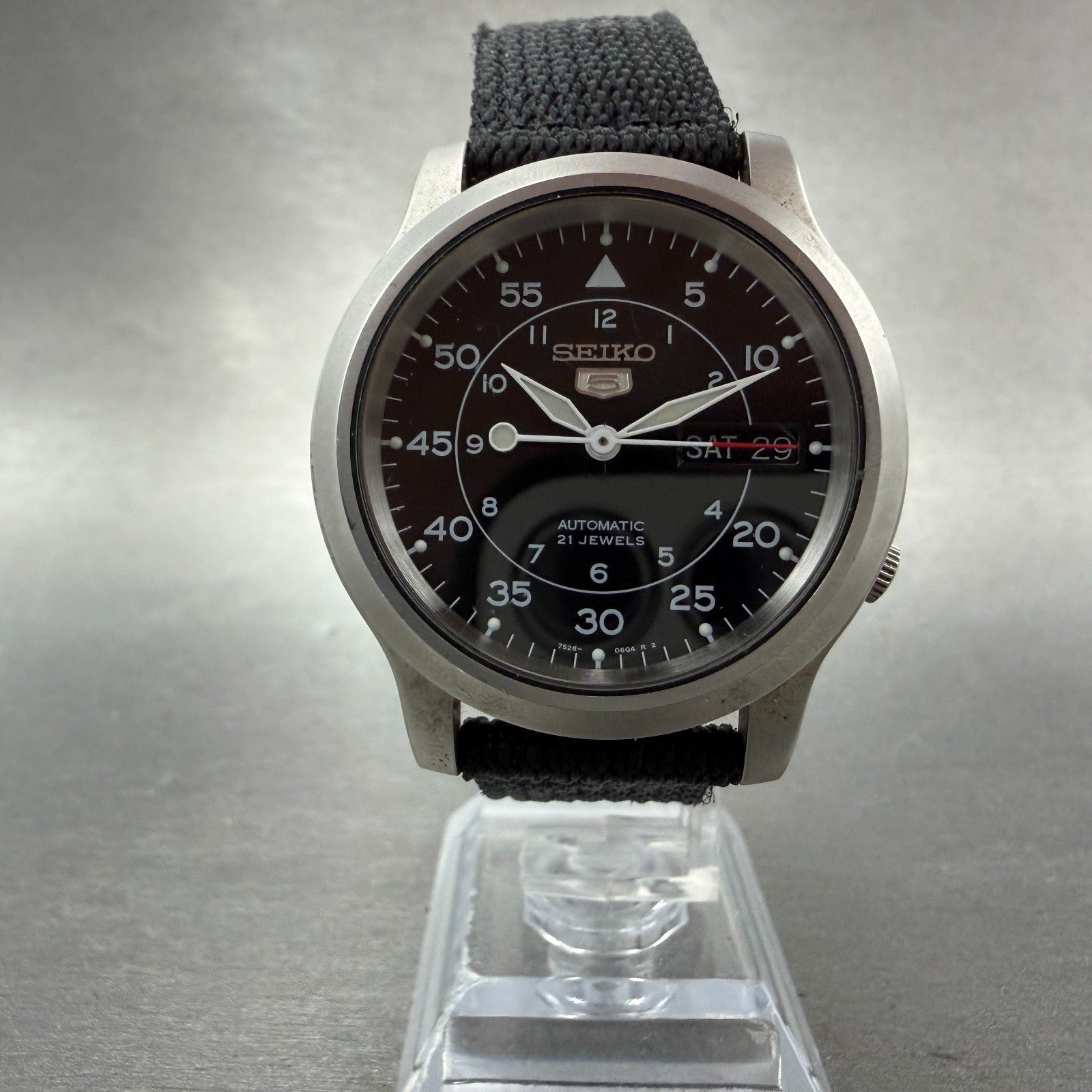 Seiko 5 Automatic Watch Men 37mm Black Dial Silver Tone Daydate SNK809 Runs5