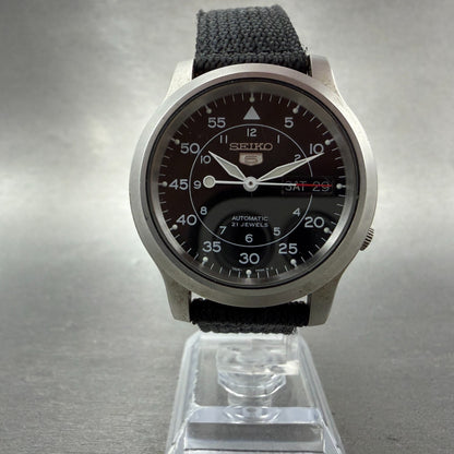 Seiko 5 Automatic Watch Men 37mm Black Dial Silver Tone Daydate SNK809 Runs5