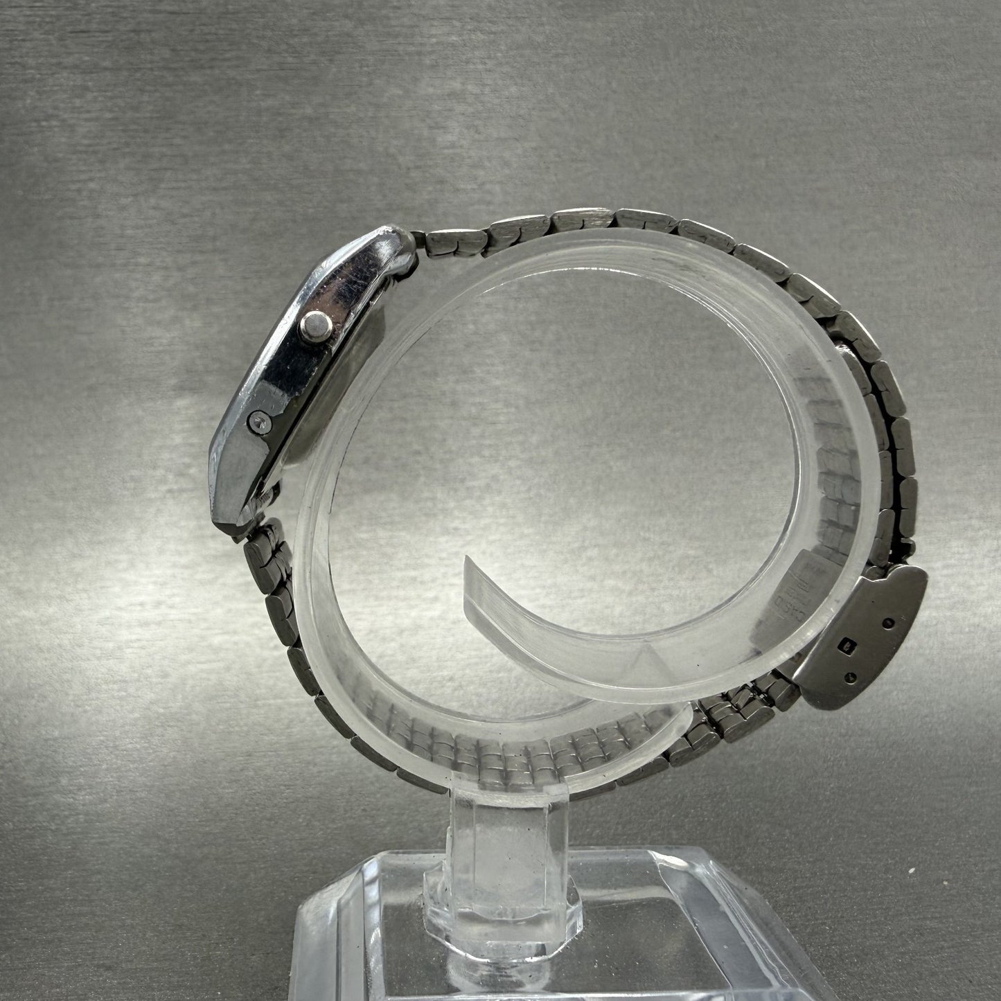 Casio LB320 Watch Women 25mm Digital Silver Tone Round New Battery Vintage6