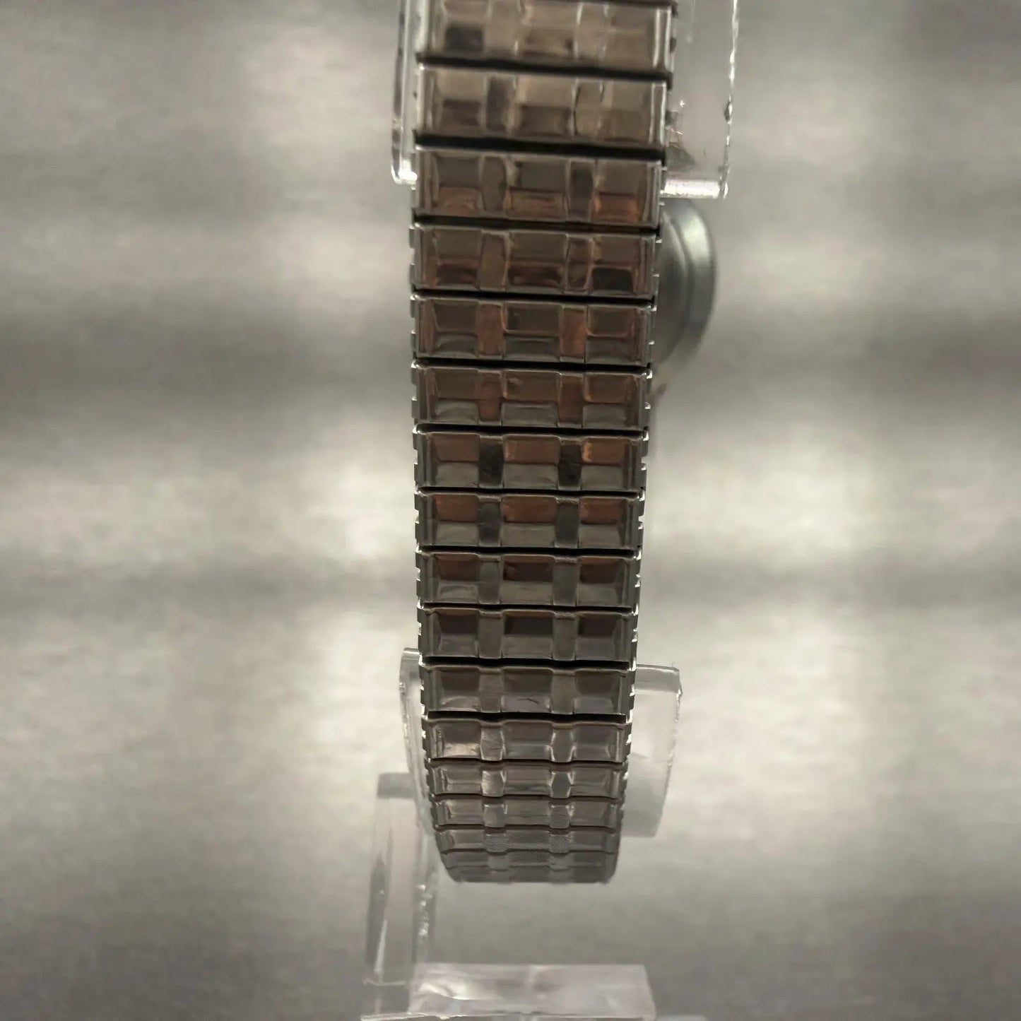 48101651