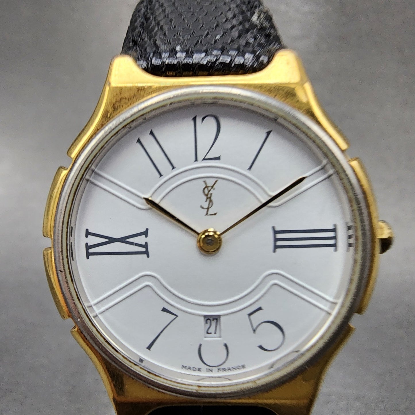 Yves Saint Laurent Watch Women 30mm White Dial Gold Tone Round New Battery0