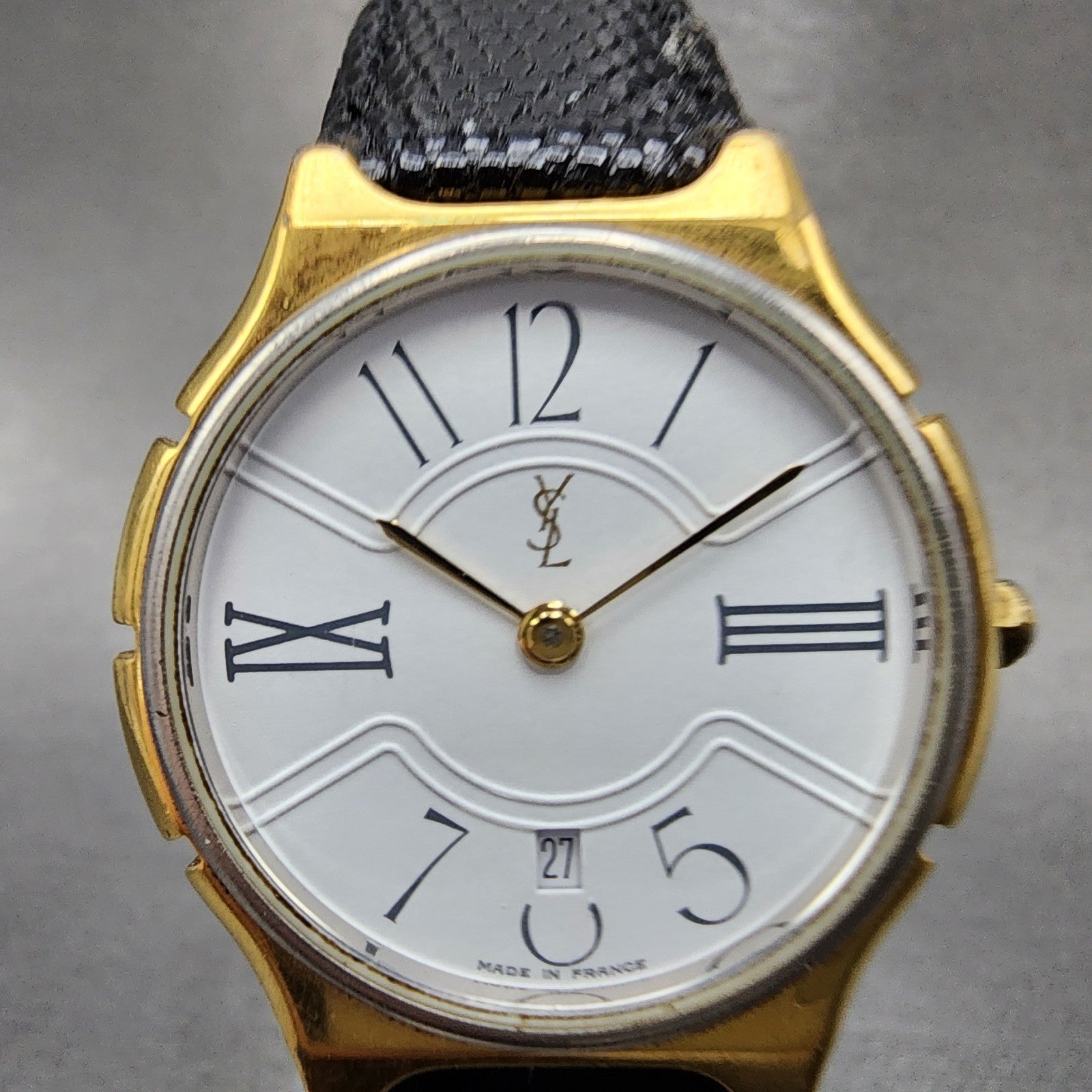 Yves Saint Laurent Watch Women 30mm White Dial Gold Tone Round New Battery0