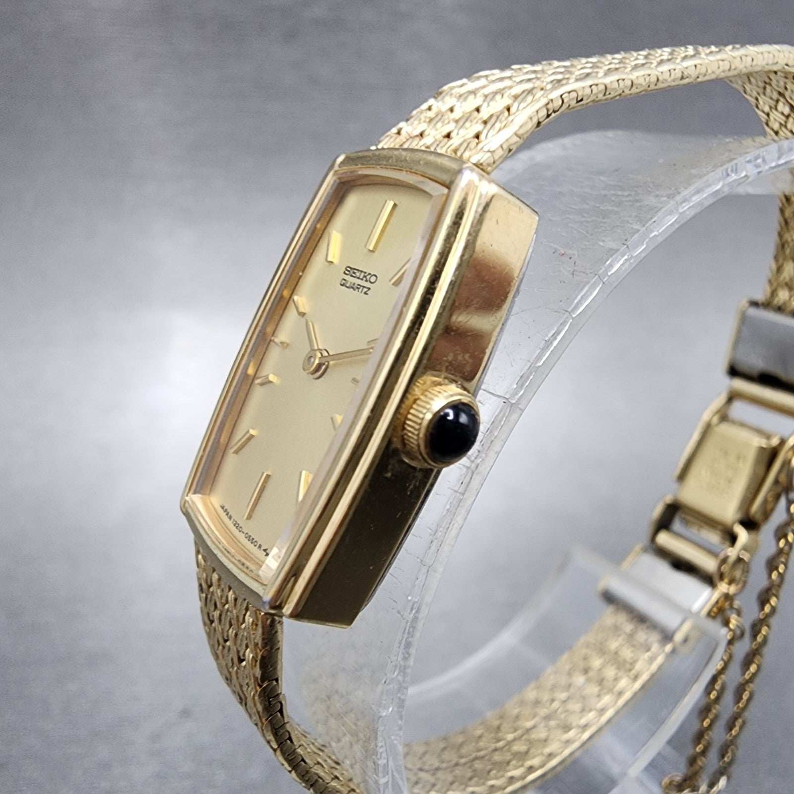 Seiko Tank Watch Women 14mm Champagne Dial Gold Tone 13205409 New Battery2