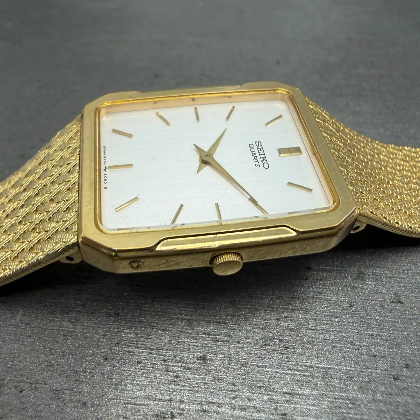 Seiko Tank Watch Men 25mm Silver Dial Gold Tone Rectangle READ! 5Y30-5B49 NewBat3