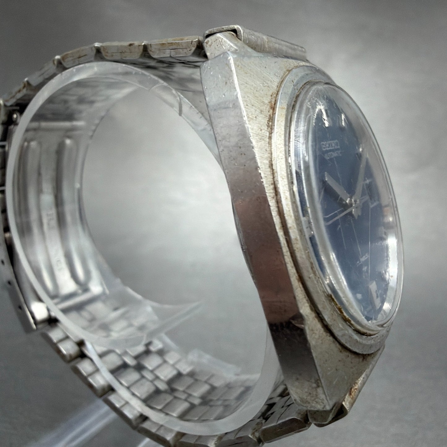 Seiko Automatic Watch Men 35mm Blue Dial Silver Tome Date 7005-7001 Runs Vintage3