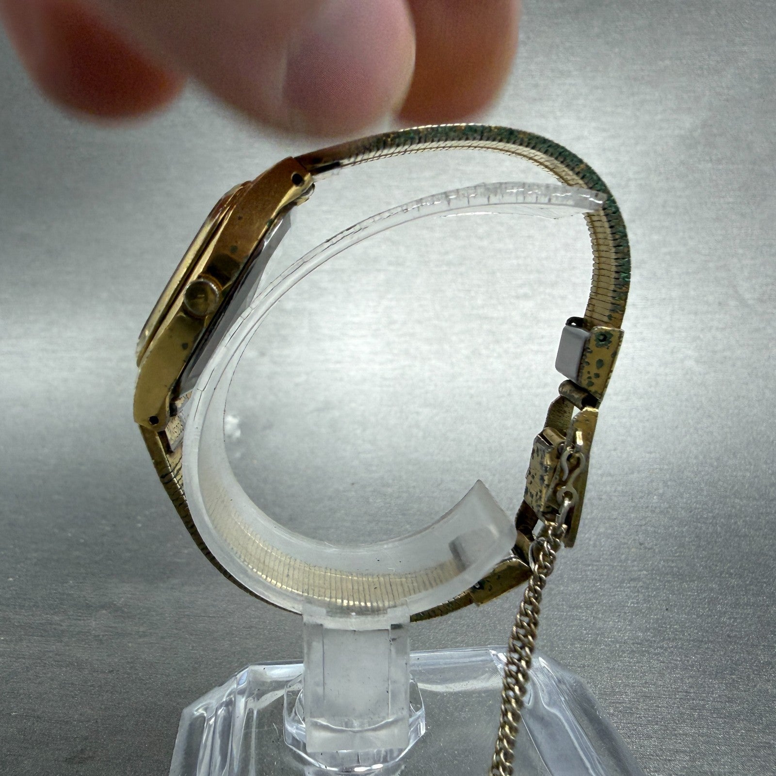 Seiko Watch Women 20mm Champagne Dial Gold Tone Oval 3421-5020 New Battery6