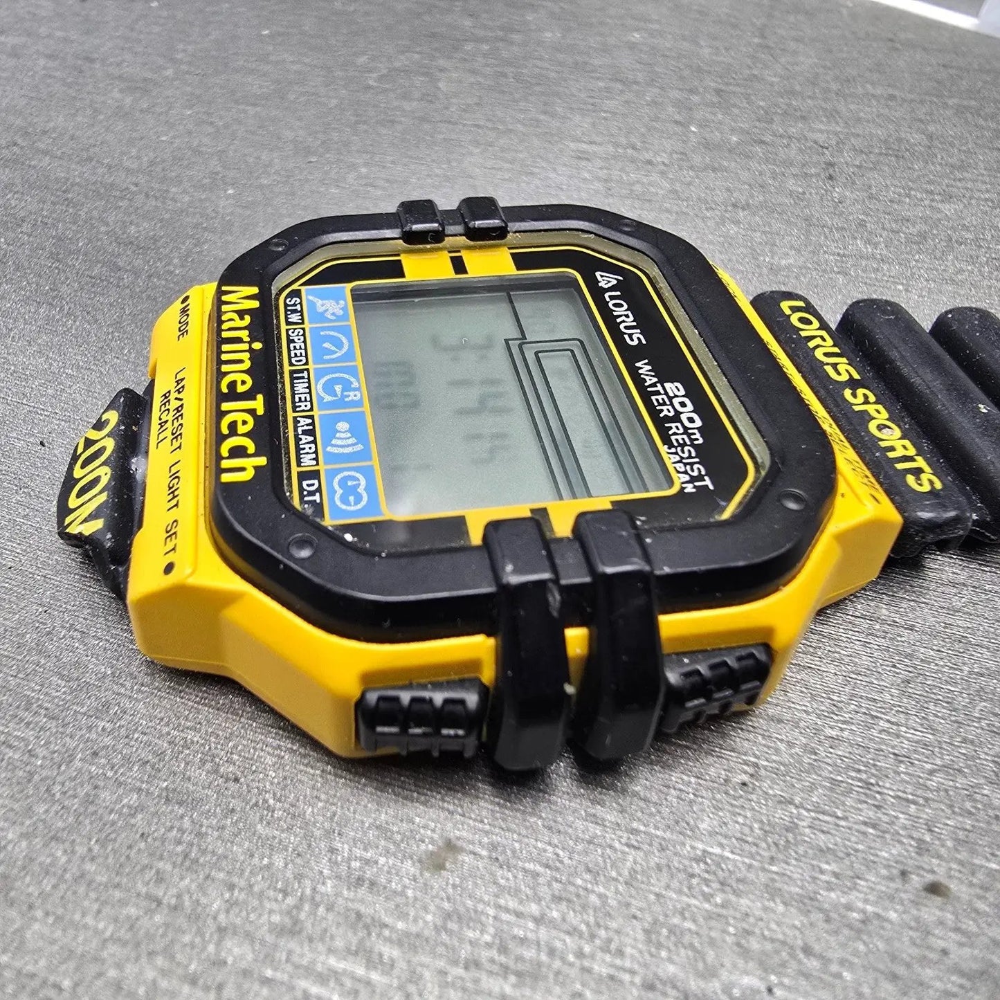 Lorus Marine Tech Watch Men 45mm Black Yellow Digital Alarm Chronograph New Batt5