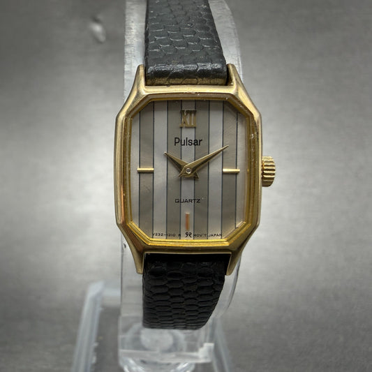 Pulsar Watch Women 16mm Silver Dial Gold Tone Octagon V232-5810 New Battery0