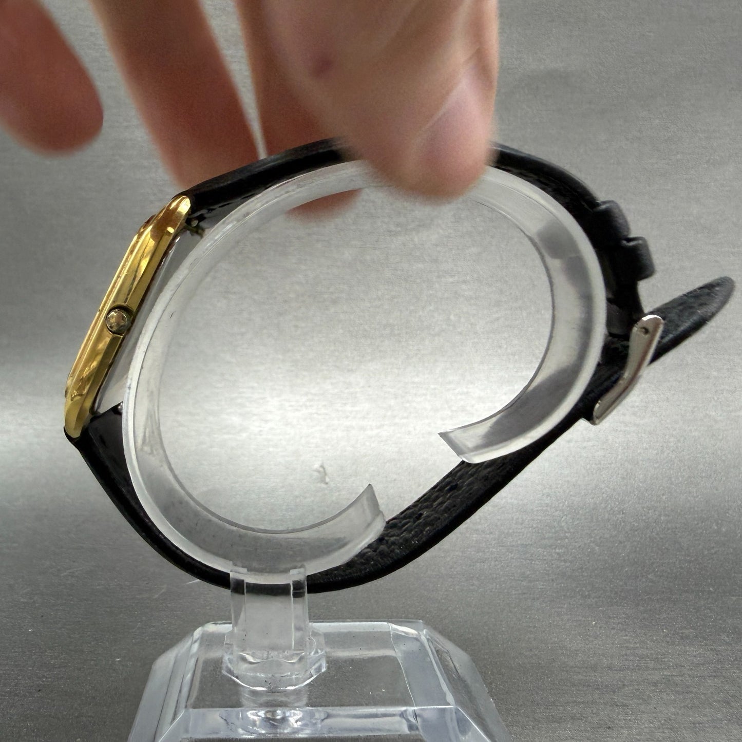 Seiko Watch Men 28mm Black Dial Gold Tone Rectangle 9021-5170 New Battery VTG6
