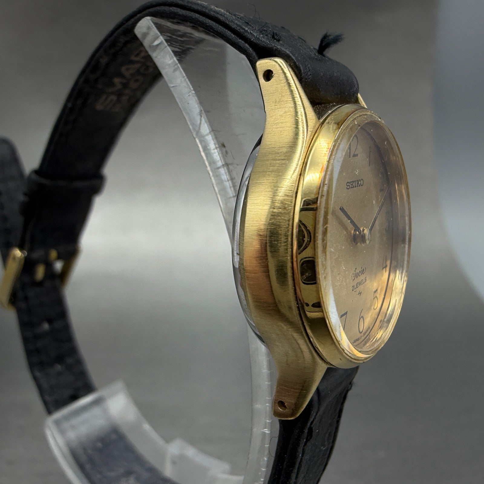 Seiko Socie Watch Women 26mm Champagne Dial Gold Tone Manual Round 11-8220 Runs3