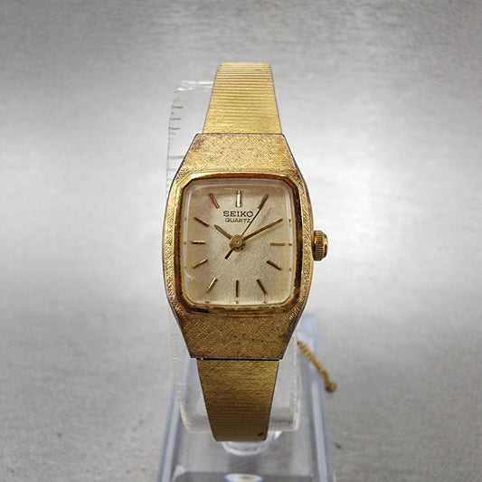 Seiko Watch Women 17mm Cream Dial Gold Tone Rectangle 54215029 New Battery0