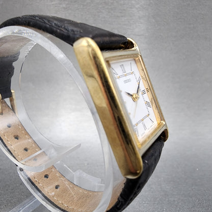 Seiko Tank Watch Women 18mm White Dial Gold Tone Rectangle 1n010lk0 New Battery3