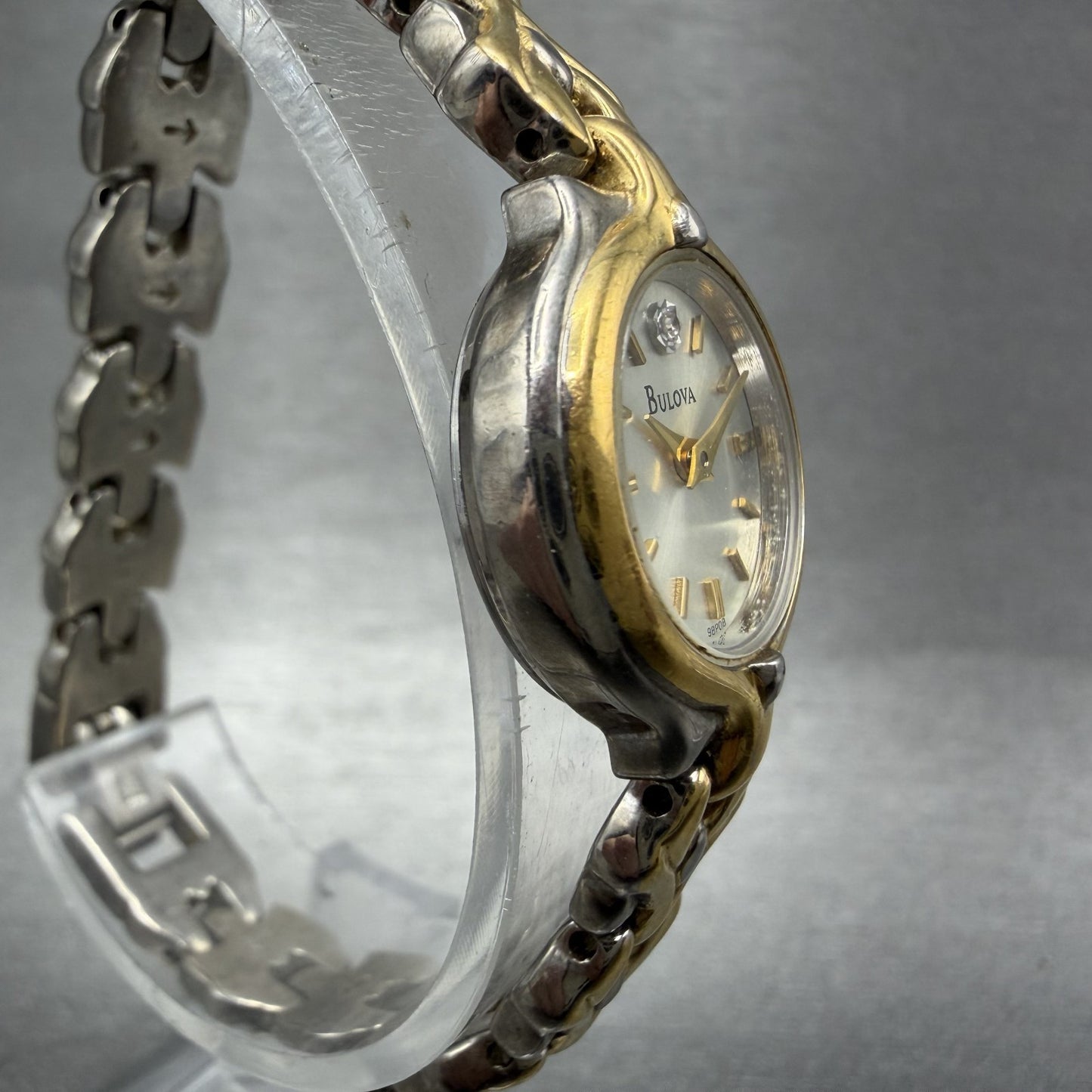 Bulova Watch Women 20mm Silver Dial Two Tone Round 98P08 New Battery3