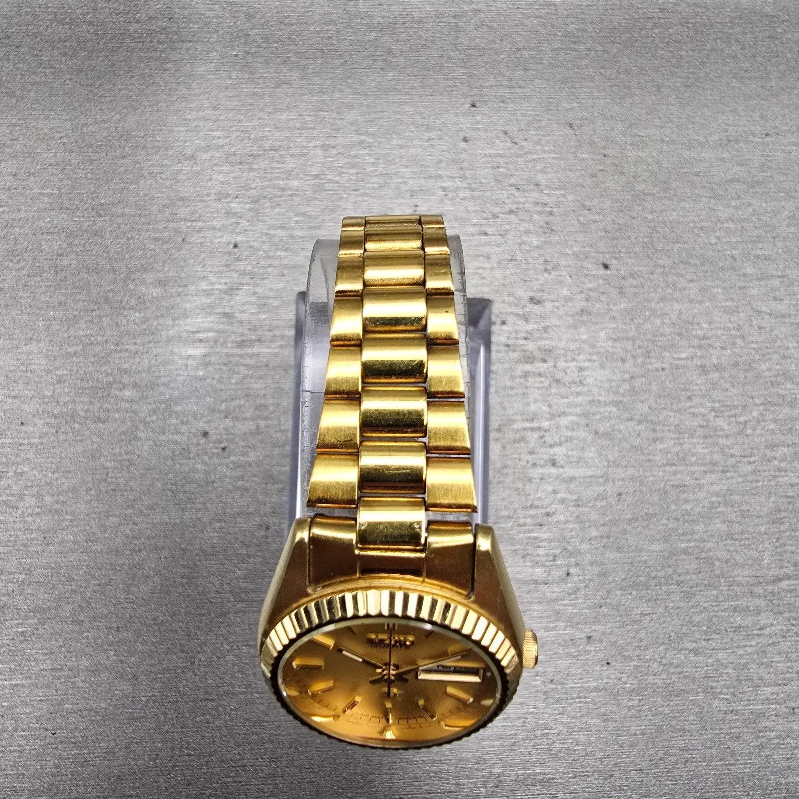 Seiko SQ Watch Women 24mm Gold Dial Gold Tone Daydate Round 2A23-0039 New Batt4
