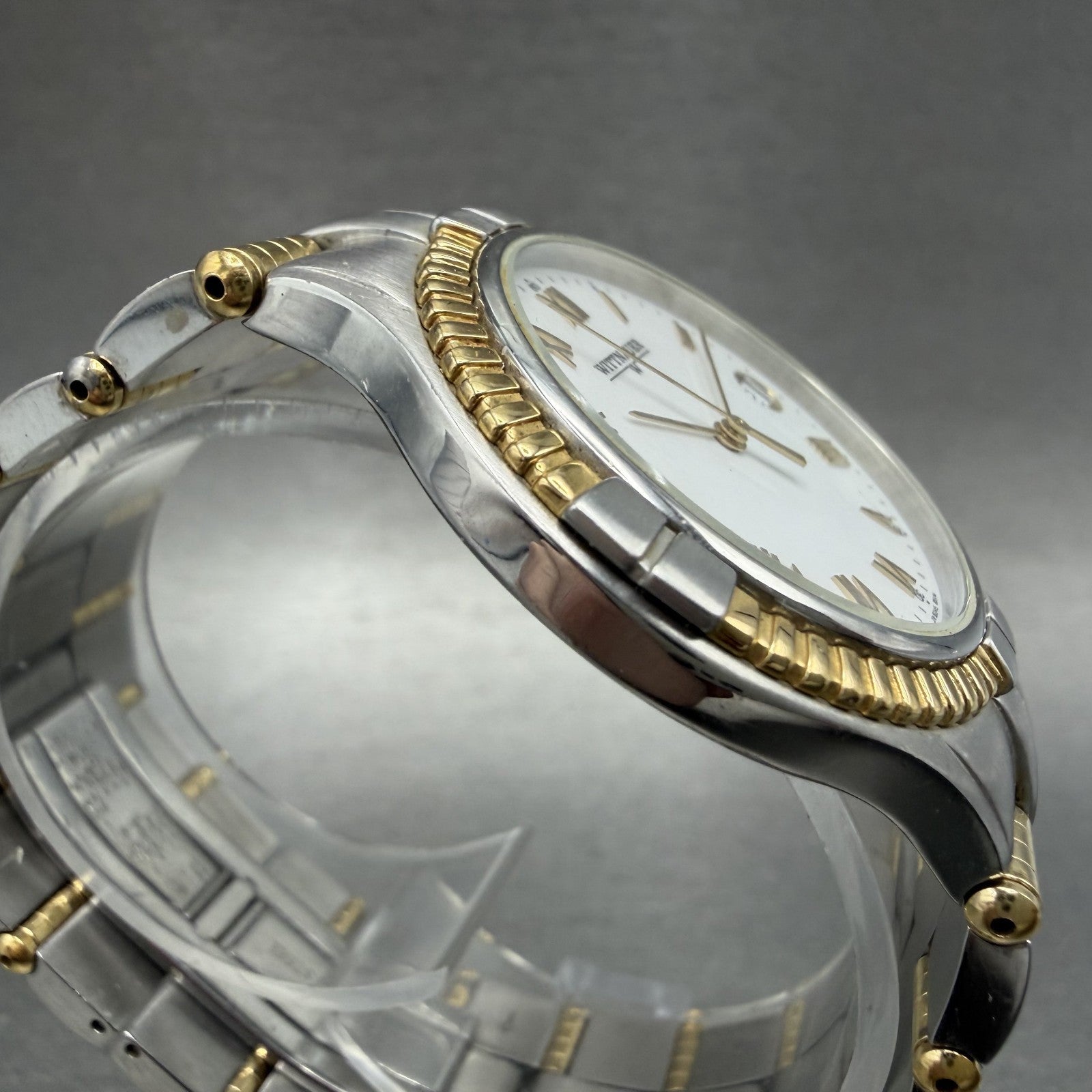 Wittnauer Watch Men 35mm White Dial Two Tone Date Round JV8245 9514 New Battery3