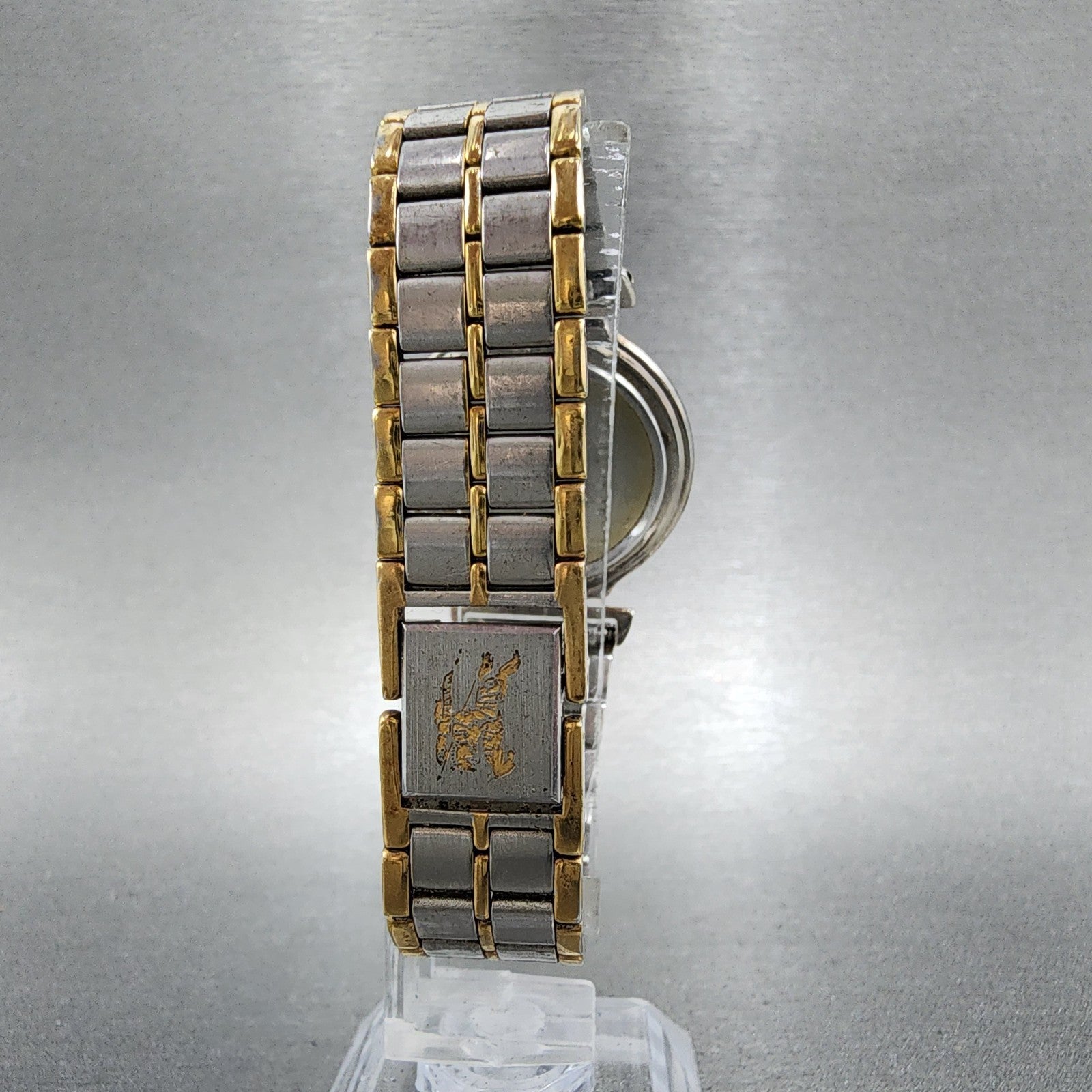 Burberry Watch Women 31mm White Dial Two Tone Round 4630E62283 New Battery7