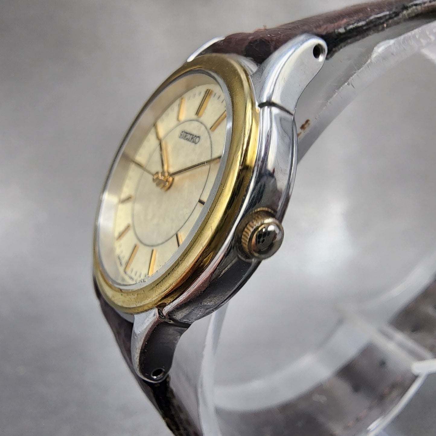 Seiko Watch Women 24mm Champagne Dial Two Tone Round 7n016881 New Battery2