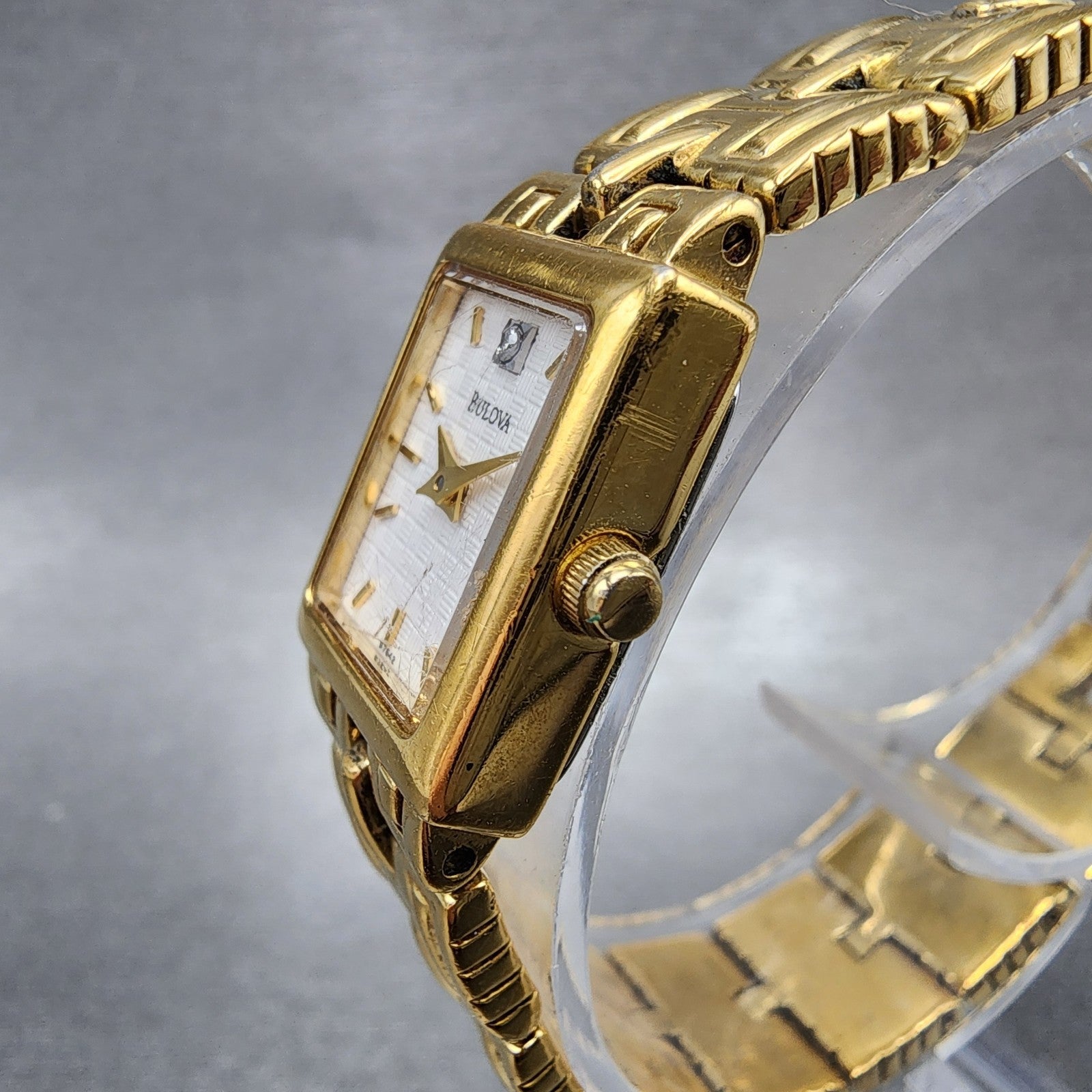 Bulova Tank Watch Women 16mm White Dial Gold Tone Rectangle 97S42 New Battery2