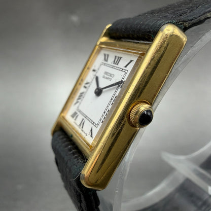 Seiko Tank watch Women 18mm White Dial Gold Tone Rectangle 2Y00-5470 New Battery2