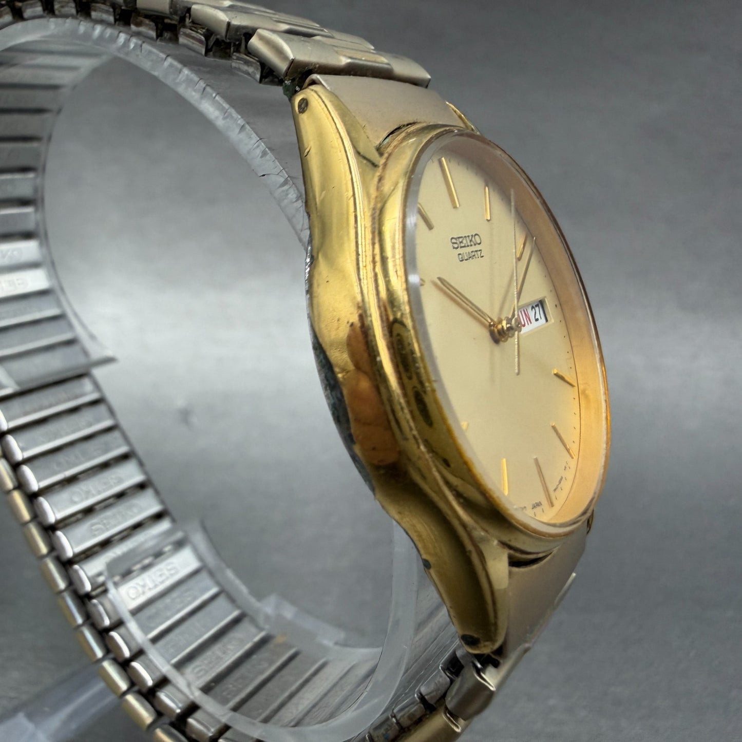 Seiko Watch Men 34mm Champagne Dial Gold Tone Daydate Round New Battery B8703