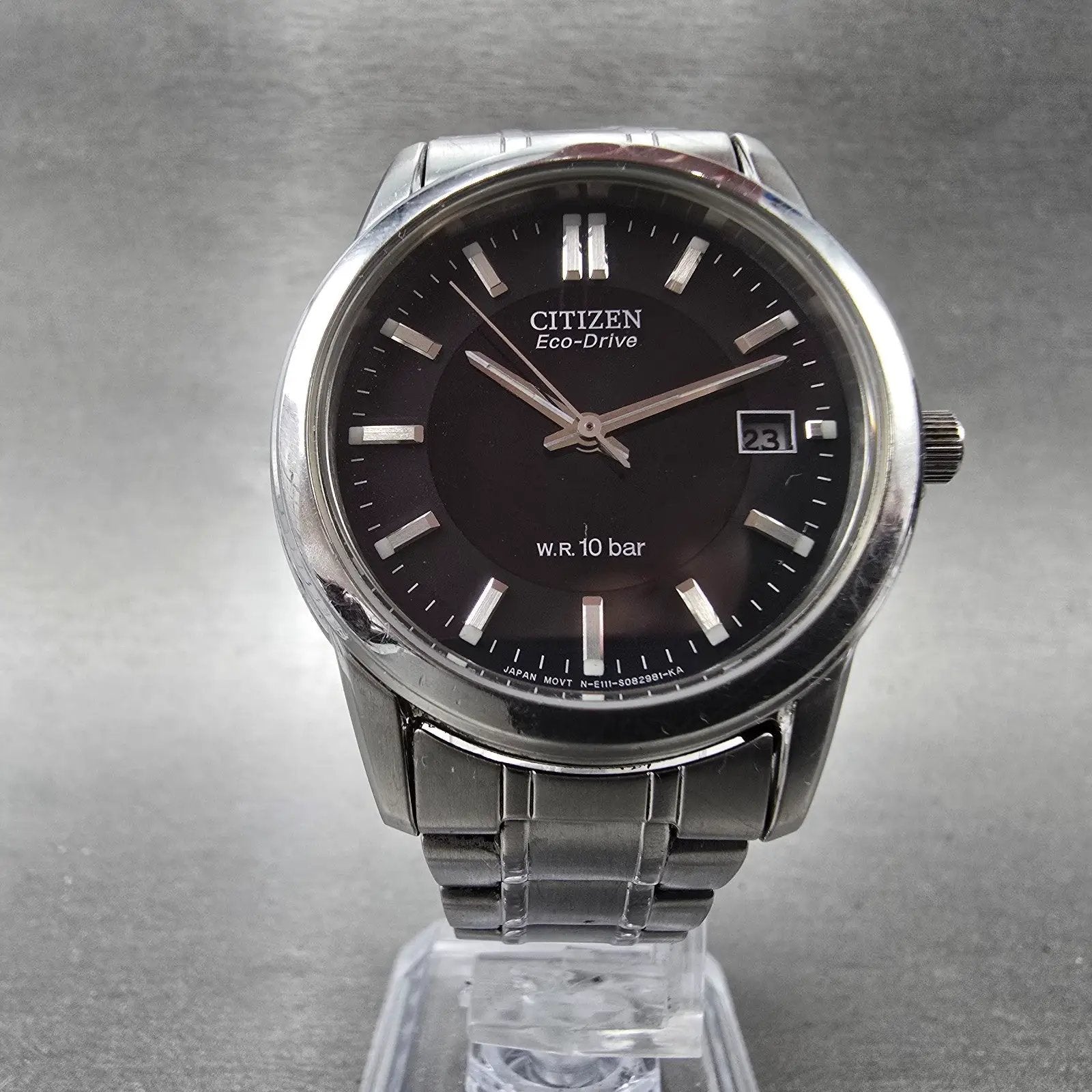 Citizen Eco-Drive Watch Men 35mm Black Dial Silver Tone Date E111-S053846 Runs5