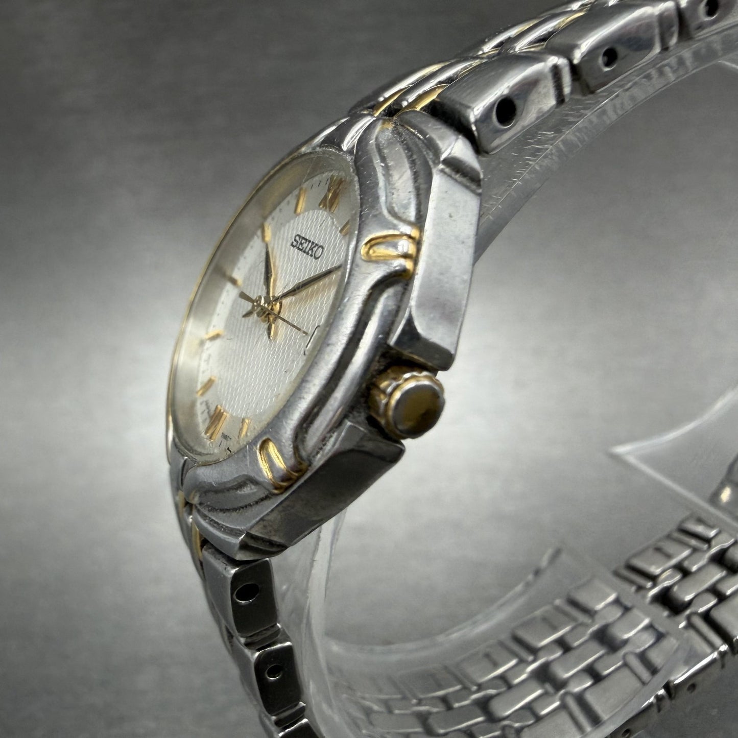 Seiko Watch Women 26mm Silver Dial Two Tone Date Round 7n82-0at0 New Battery IOJ2