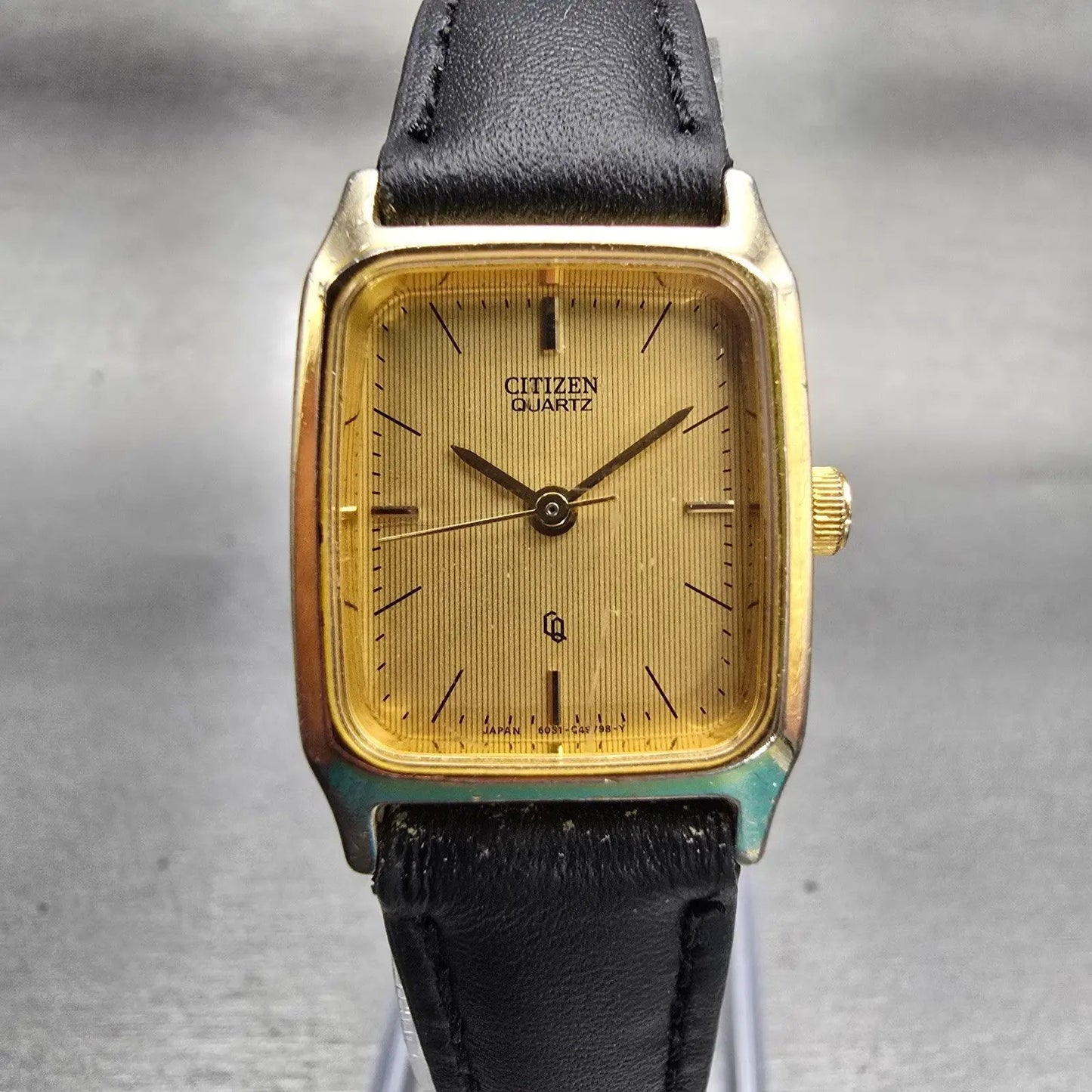 Citizen CQ Watch Women 19mm Gold Dial Gold Tone Rectangle 6031-G10002 New Batt0