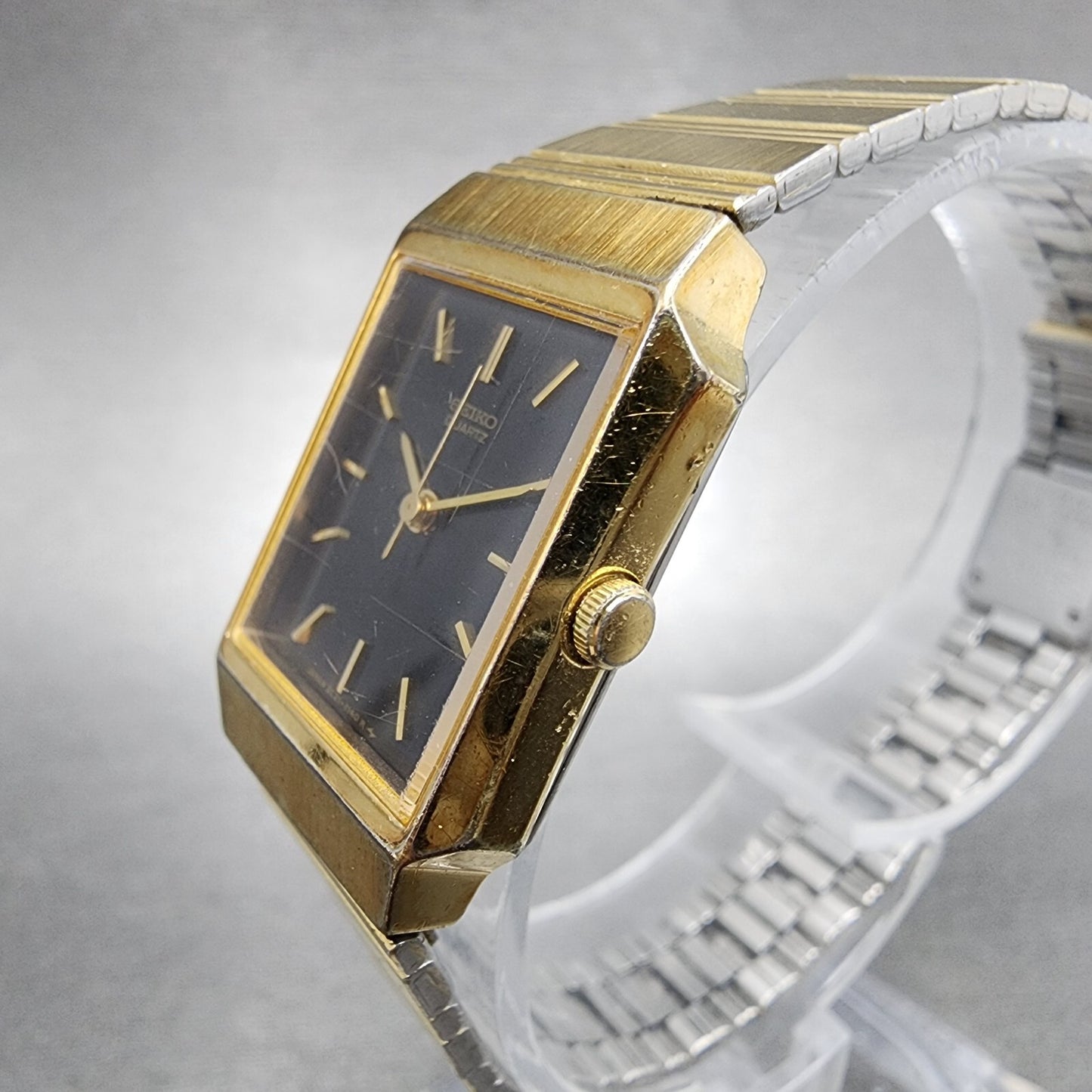 Seiko Tank Watch Women 19mm Black Dial Gold Tone Octagon 2C21-5220 New Battery