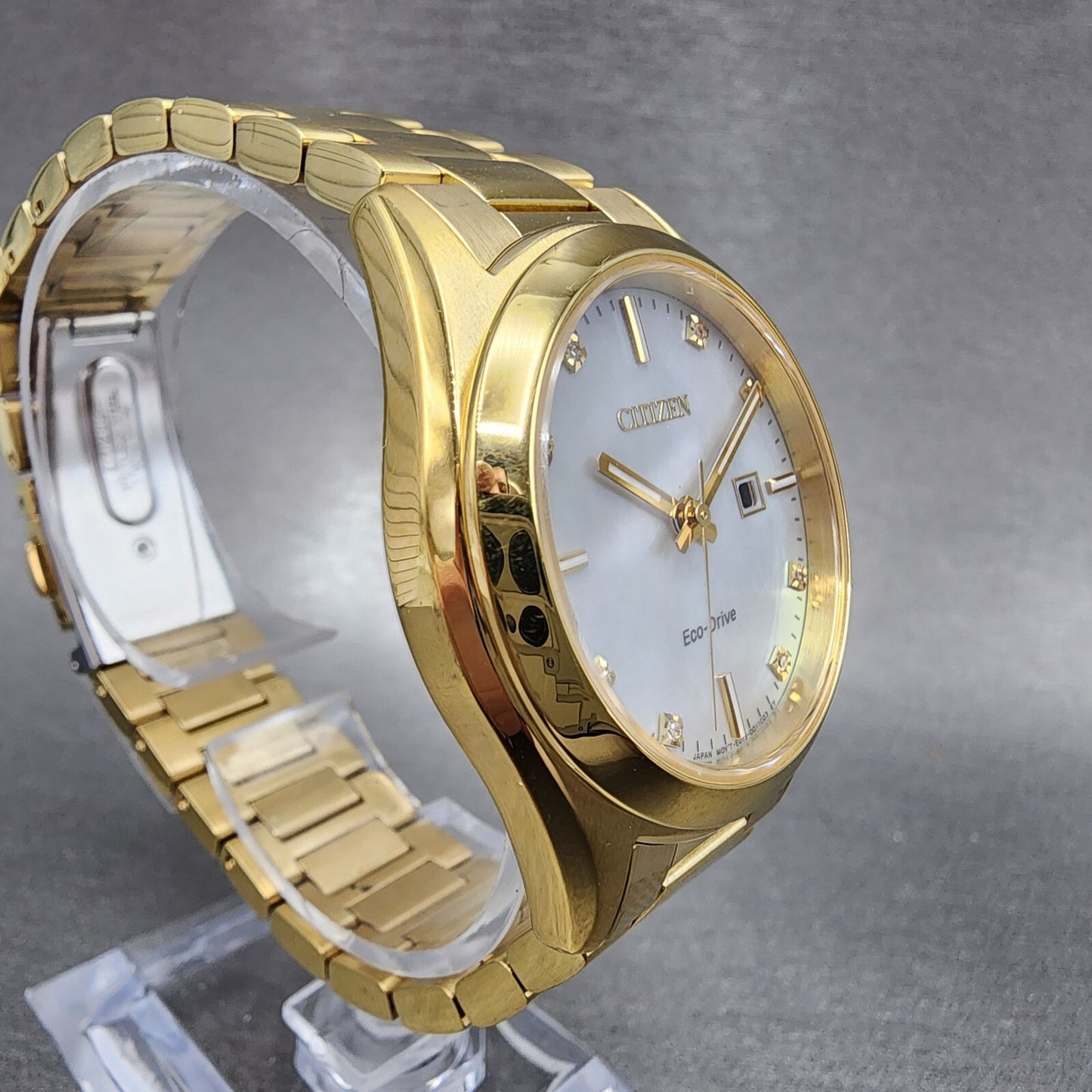Citizen EcoDrive Watch Women 33mm MOP Dial Gold Tone Date Round EW270259D3
