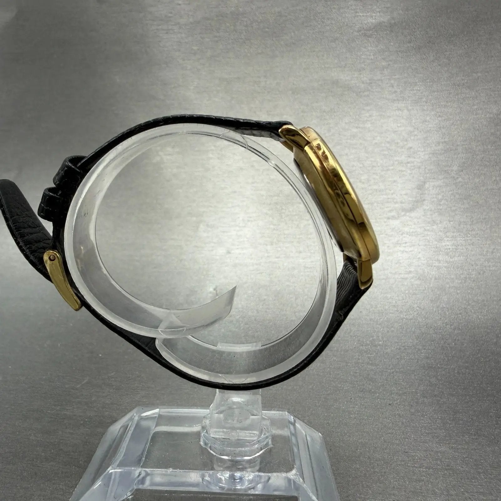 Wittnauer Watch Women 30mm Black Dial Gold Tone Round New Battery Vintage Swiss8