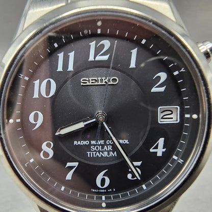 Seiko Atomic Solar Watch Men 39mm Black Dial Titanium Date 7B42-0AN0 Runs JDM1