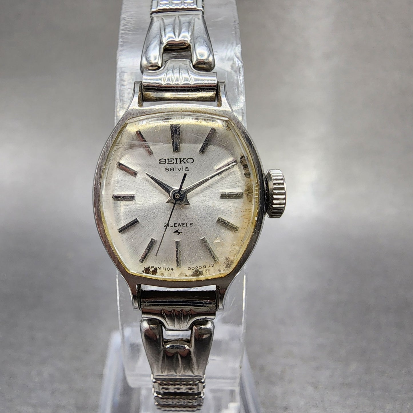 Seiko Salvia Watch Women 17mm White Dial Silver Tone Rectangle Manual Wind Runs0