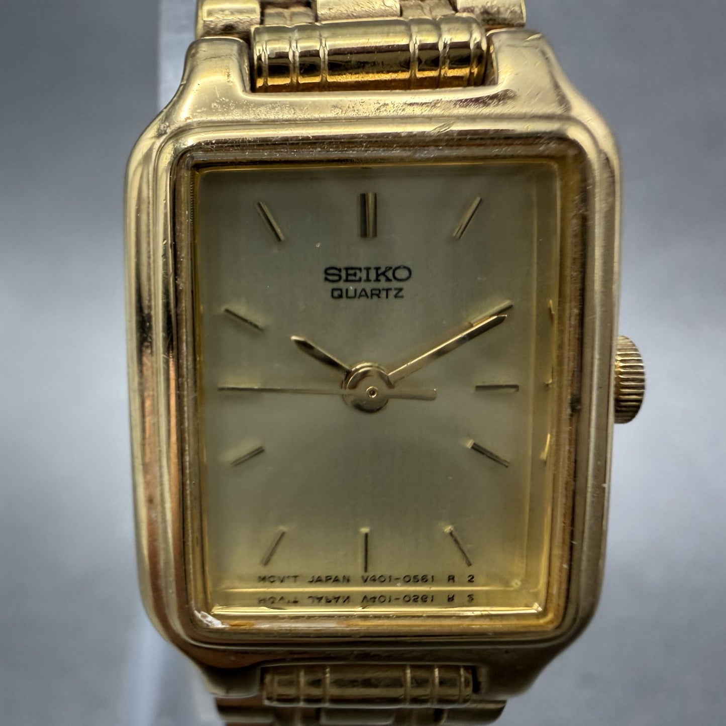 Seiko Tank Watch Women 18mm Champagne Dial Gold Tone Rectangle V401-5129 NewBatt1
