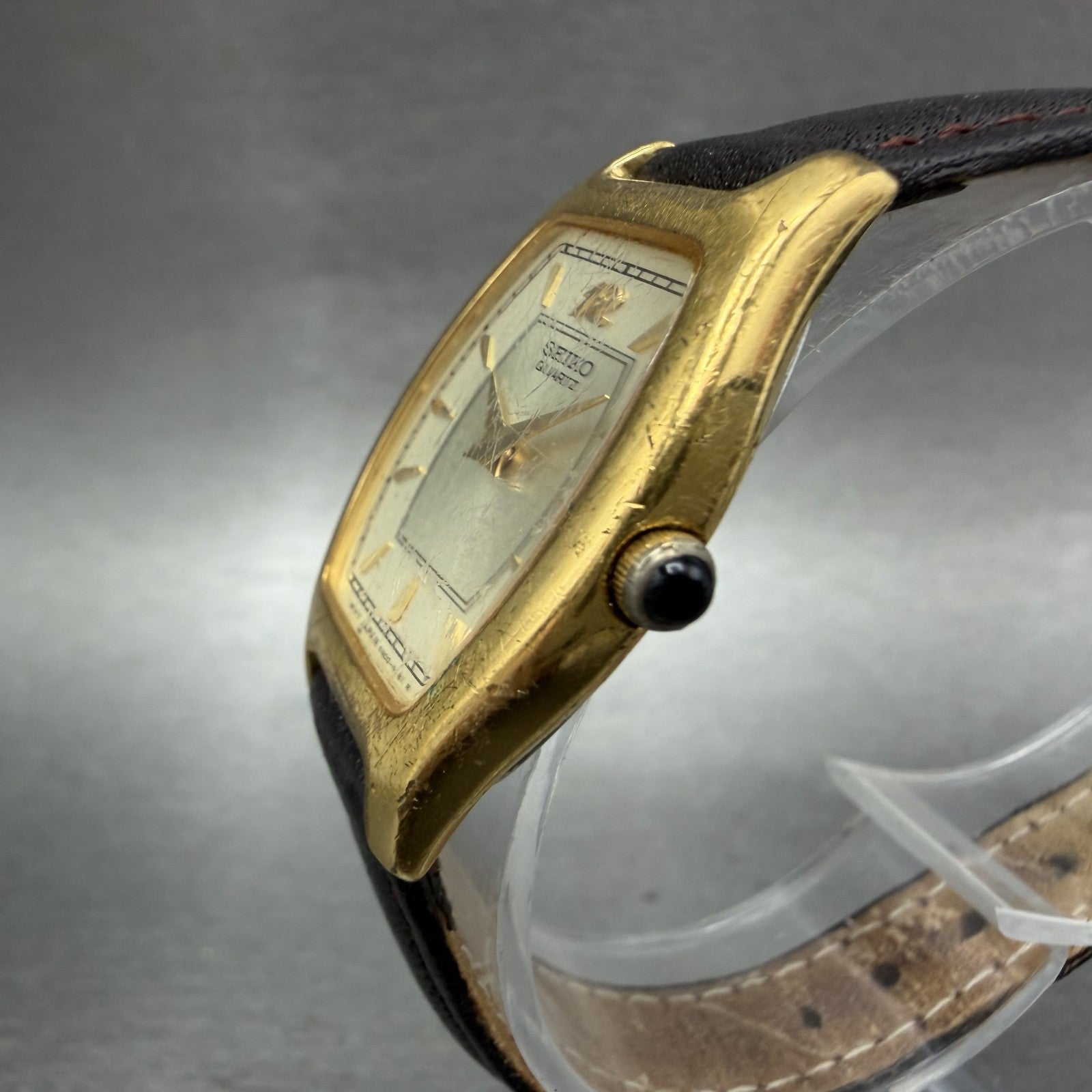 Seiko Watch Women 25mm White Dial Gold Tone Tonneau 4n00-6451 New Battery ABC2
