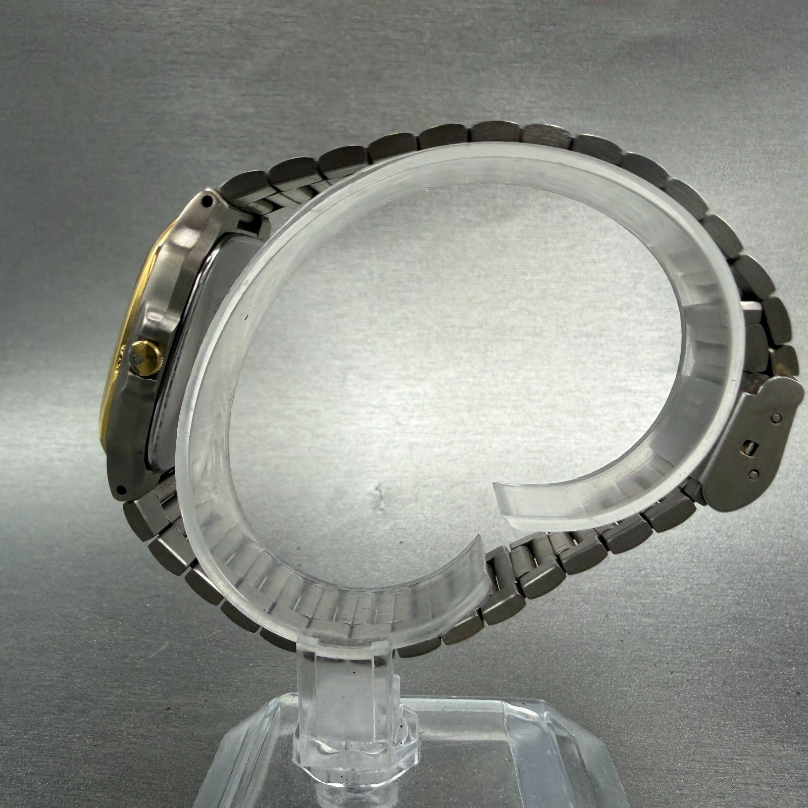 Seiko Watch Men 31mm Champagne Dial Two Tone Titanium Daydate 7N93-5010 New Batt6