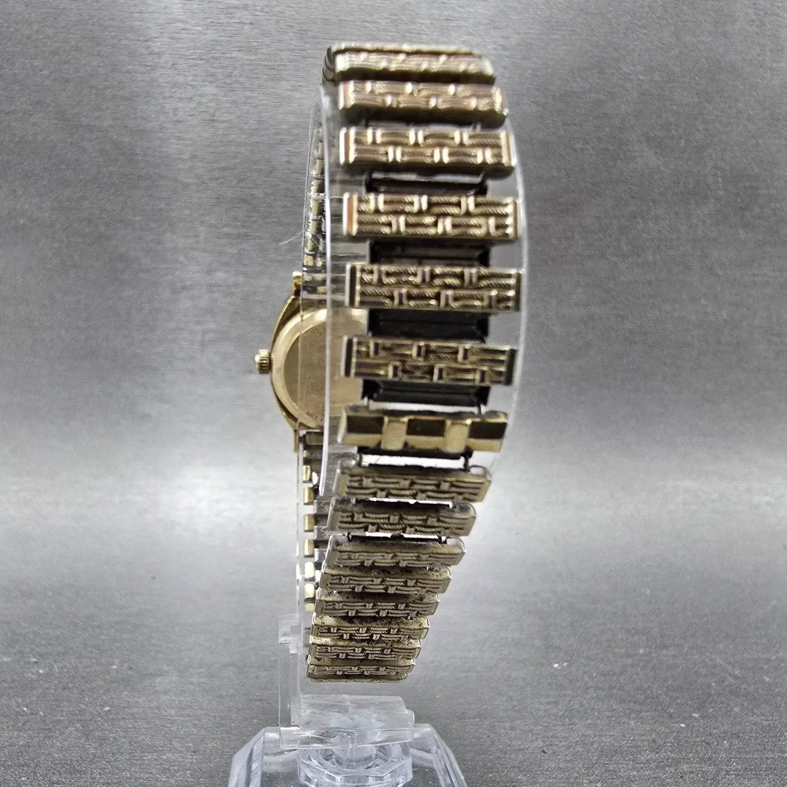 Bulova Accutron Watch Women 23mm Champagne Dial Gold Tone Date N4 PARTS Vintage8