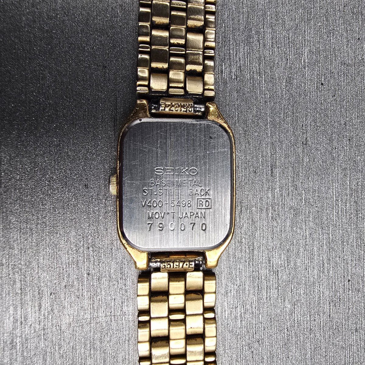 Seiko Tank Watch Women 17mm Black Dial Gold Rectangle V400-5498 New Battery10