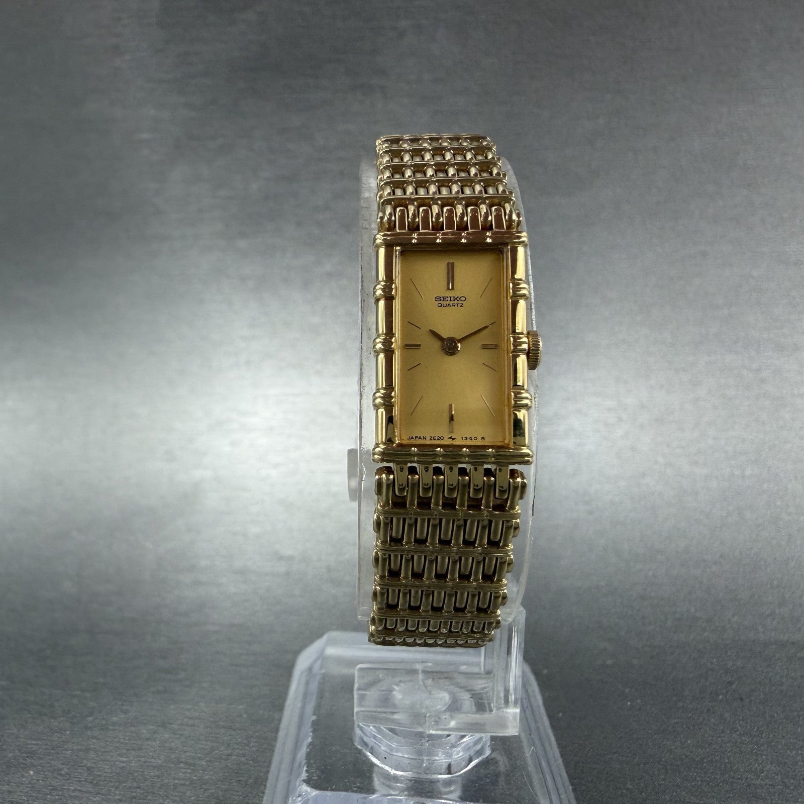 Seiko Tank Watch Women 12mm Champagne Dial Gold Tone 2e20-6109 New Battery 97HD5