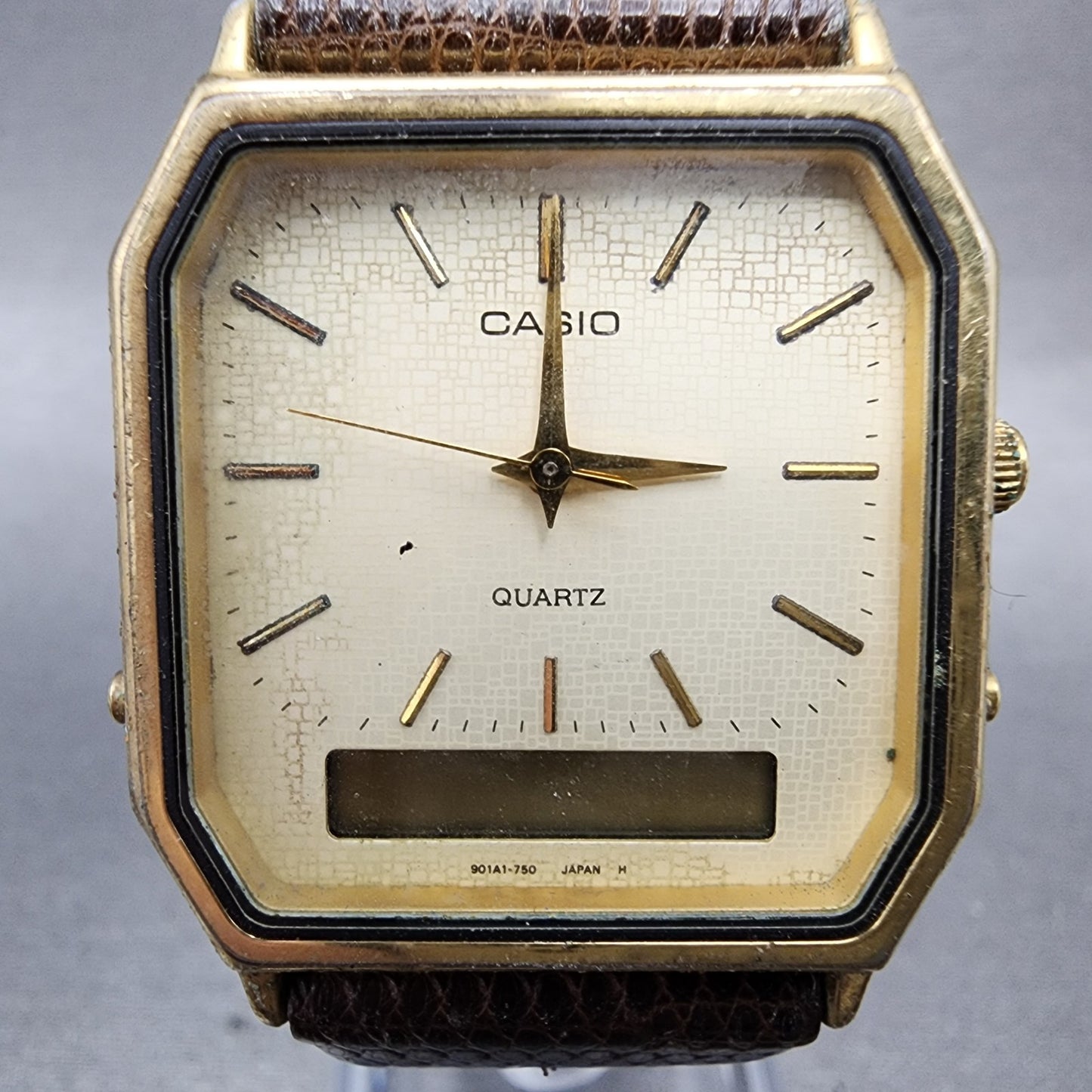 Casio AQ420 Watch Men 30mm Champagne Dial Gold Tone Alarm Chrono Ana Digi PARTS2